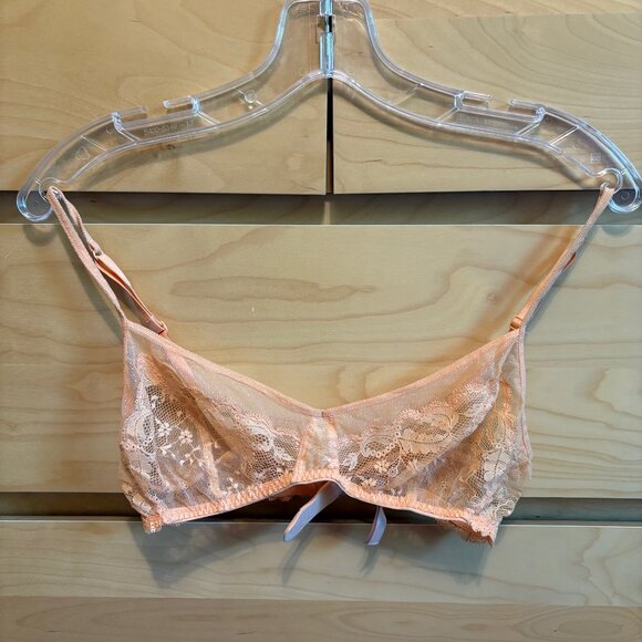 GapBody Love Peach Lace Bralette, Size: Small - Picture 1 of 3